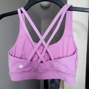 🍋 Lululemon Energy Bra Size 4 in Lilac/Purple color